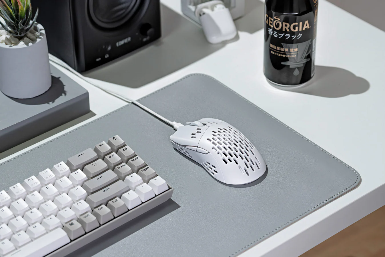Keychron M1 Ultra-Light Optical Mouse - Image 11